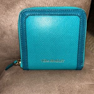NWOT Vera Bradley small leather wallet